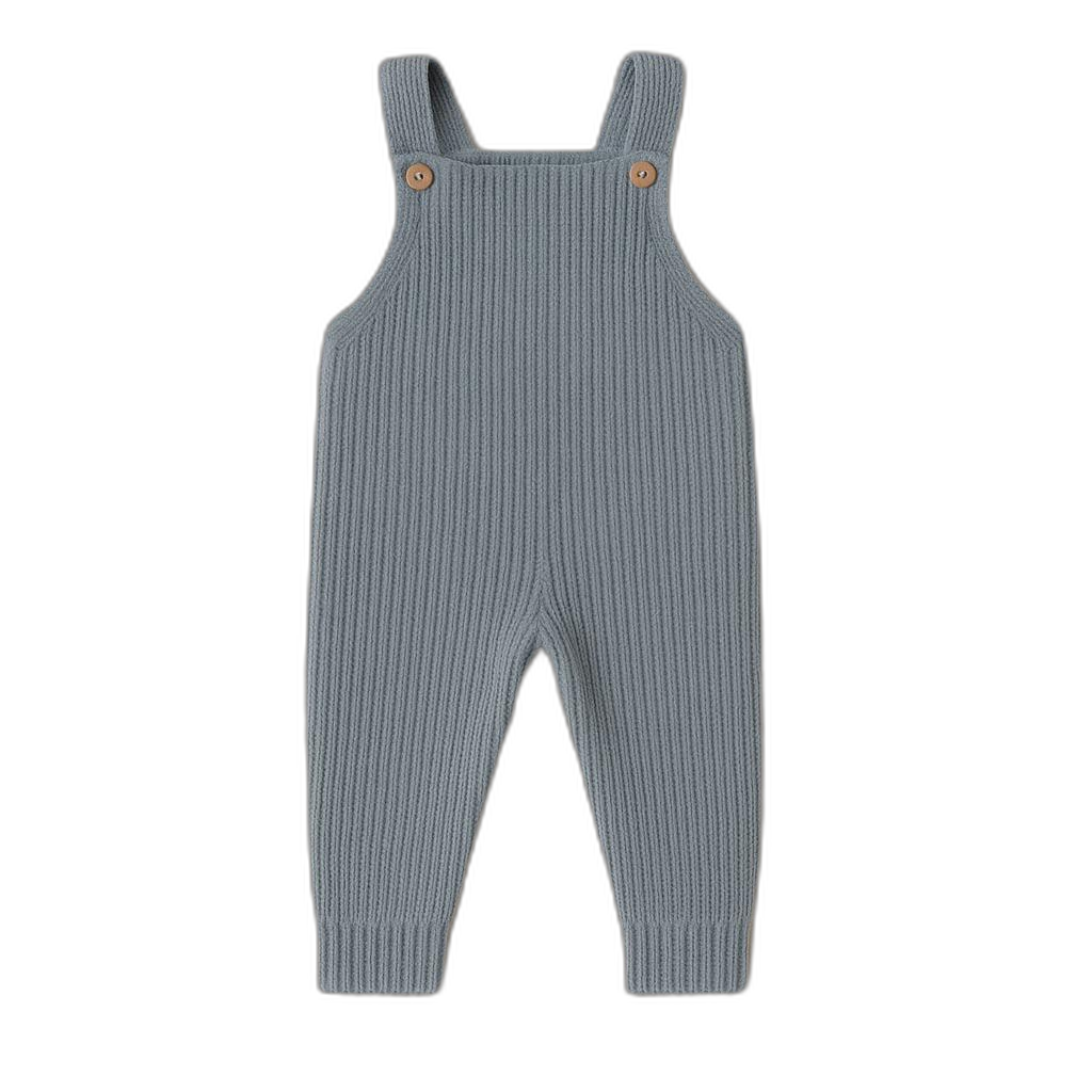 Ribstrikket baby-overall i støvet blå med træknapper – babytøj NeliNord