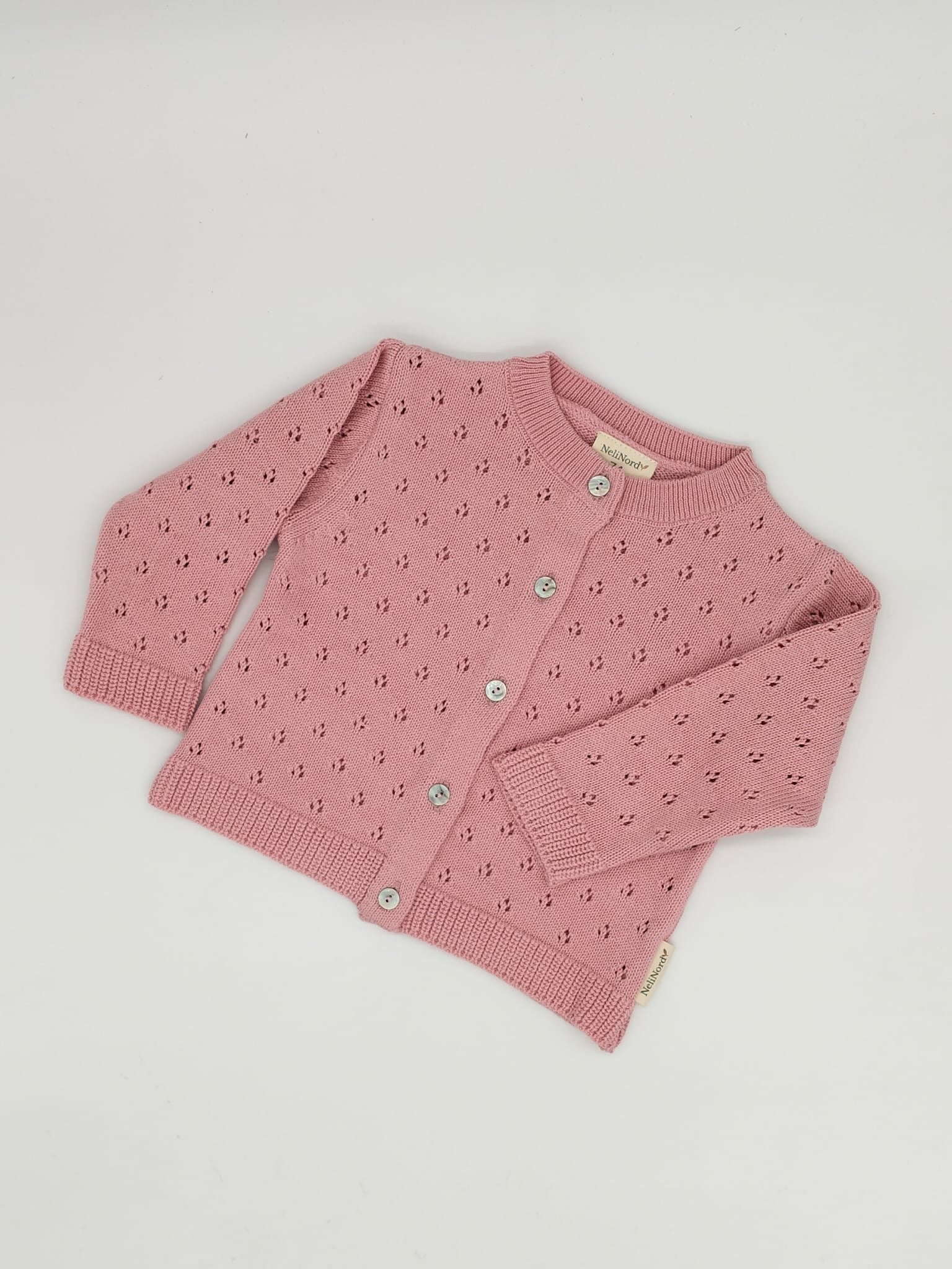 Ribstrikket hulmønster cardigan i bomuld